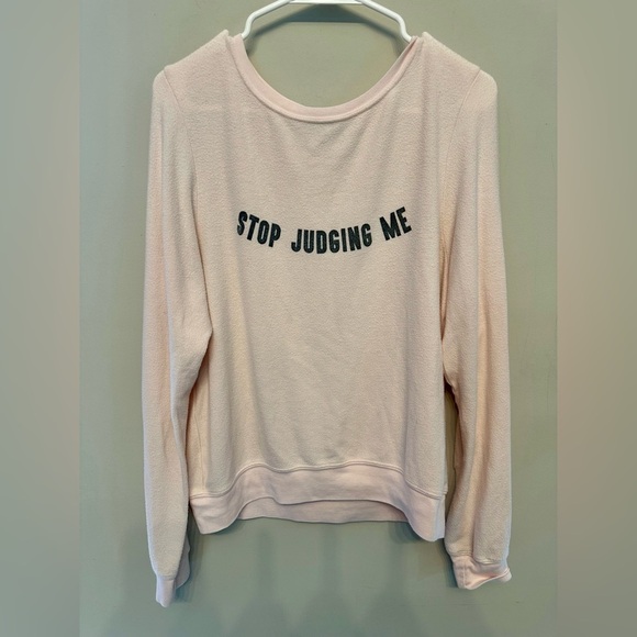Wildfox Light Pink Cozy Sweatshirt “Stop Judging Me” Small - Picture 1 of 4